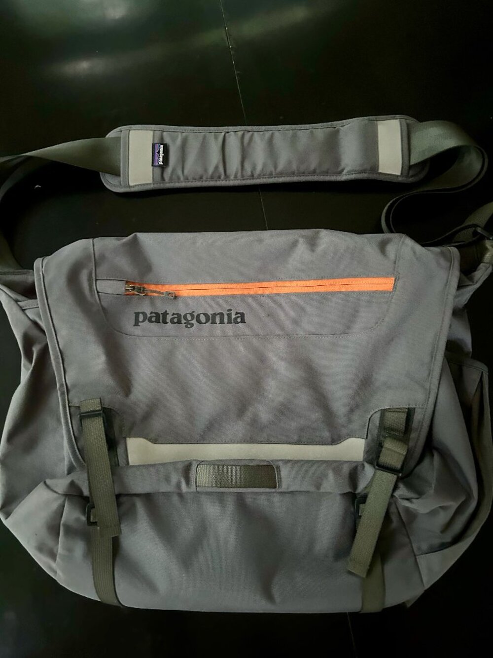 Patagonia Headway Messenger Bag Grey Orange Laptop Shoulder Bag Satchel Briefcas